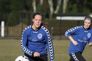 Bild 58 - Frauen Kellinghusen am 26.2.12